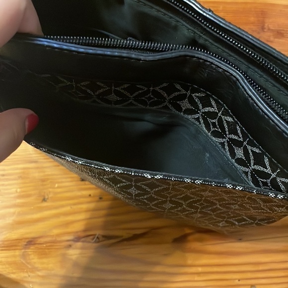 Fossil Black and Grey Crossbody Bag with adjustable strap - Picture 8 of 9